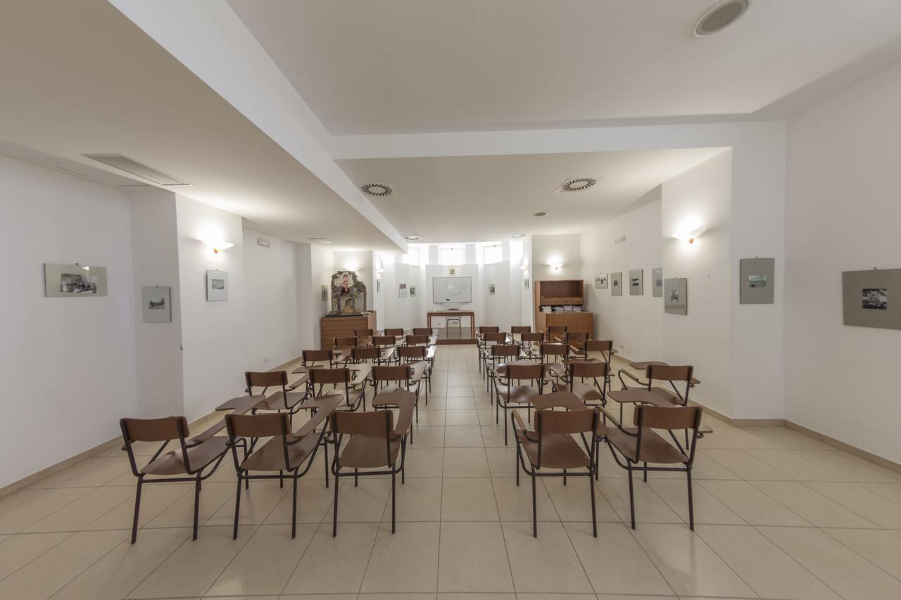 Casa Per Ferie Sant'Anna Hotel Matera Ngoại thất bức ảnh