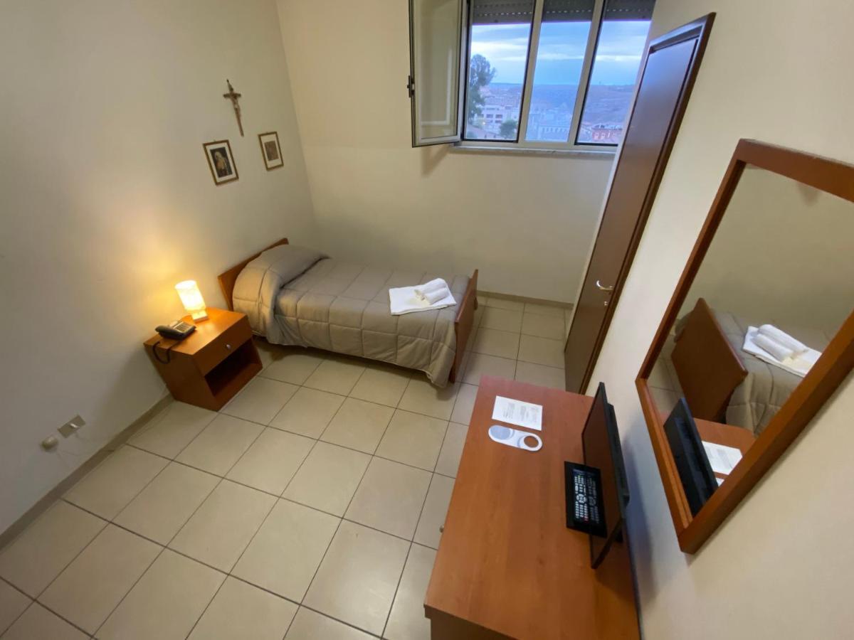 Casa Per Ferie Sant'Anna Hotel Matera Ngoại thất bức ảnh