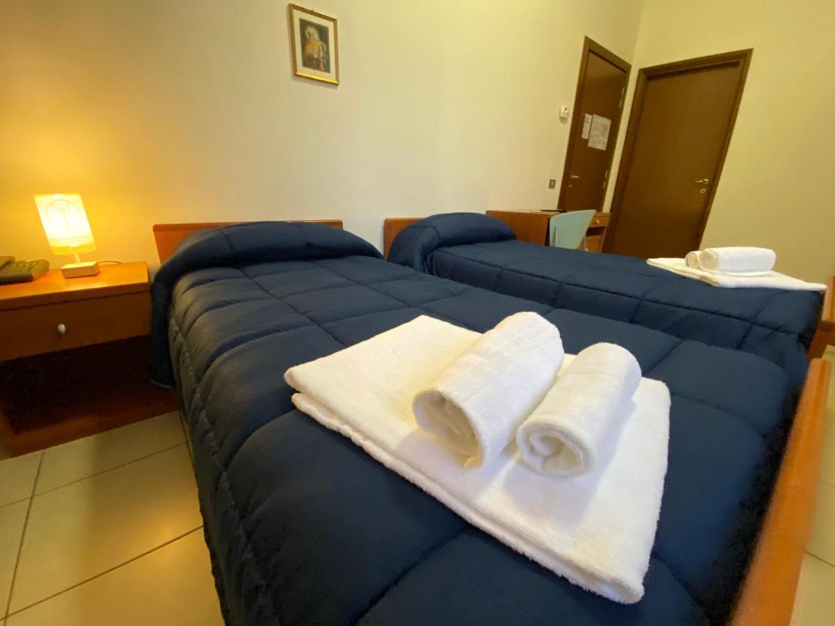 Casa Per Ferie Sant'Anna Hotel Matera Ngoại thất bức ảnh